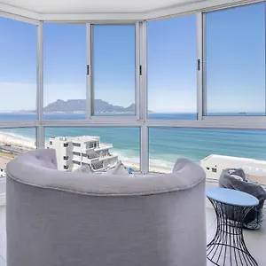 Oceanview , Bloubergstrand South Africa